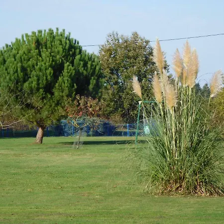 Le Chatenet Feriehus Limalonges